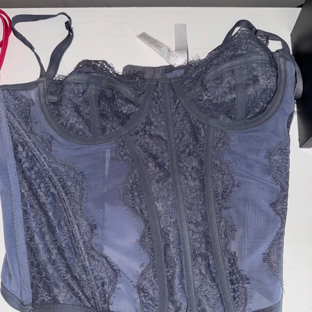 Urban corset